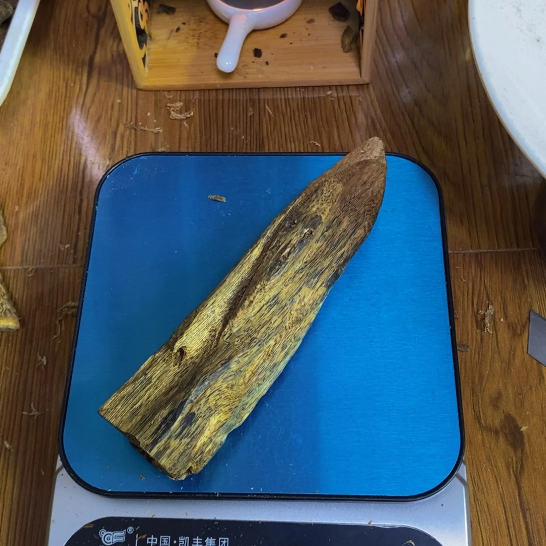 L***u沉香沉香碎屑白棋虫漏40克
