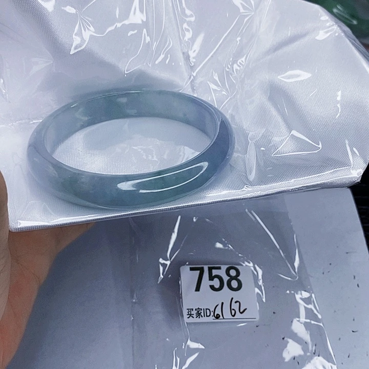 翡翠未镶嵌手镯一图一物实物为准