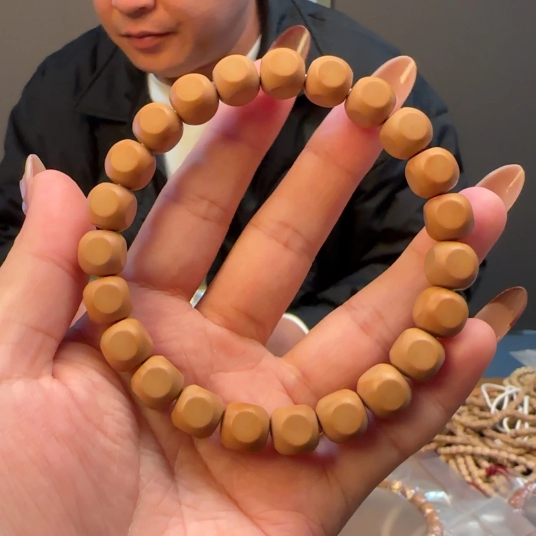 柏香籽/百香籽手串六方9➕