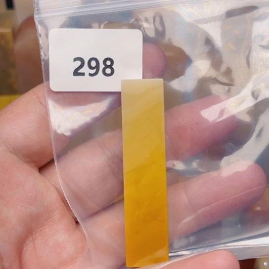 陆****老挝石老挝石北部黄