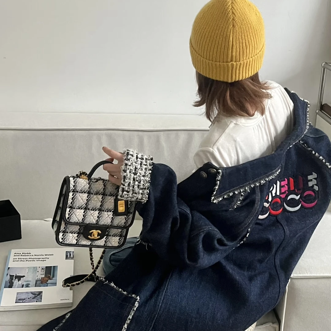 99新 Chanel/香奈儿 Chanel/香奈儿 单肩手提包 dz6004/2511