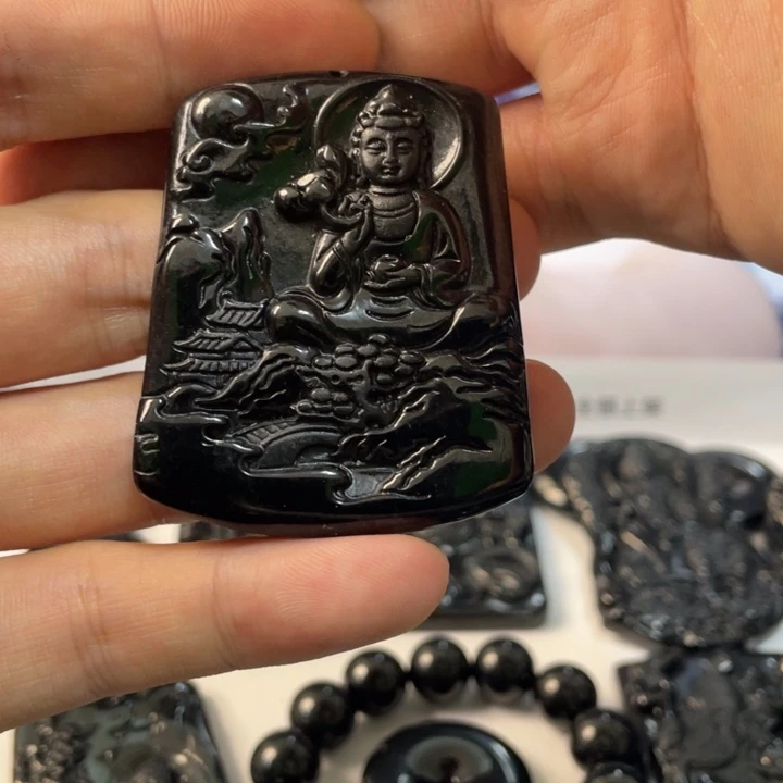 翡翠未镶嵌吊坠(不含链)28
