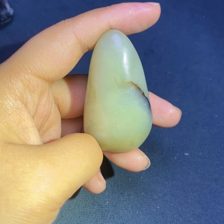 和田玉未镶嵌珠宝奇石