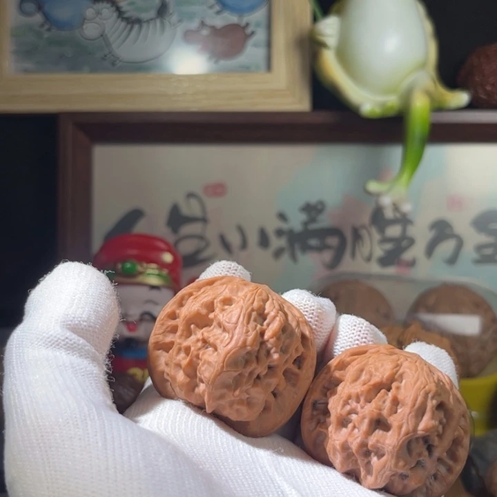 小***板吊坠文玩核桃野狼