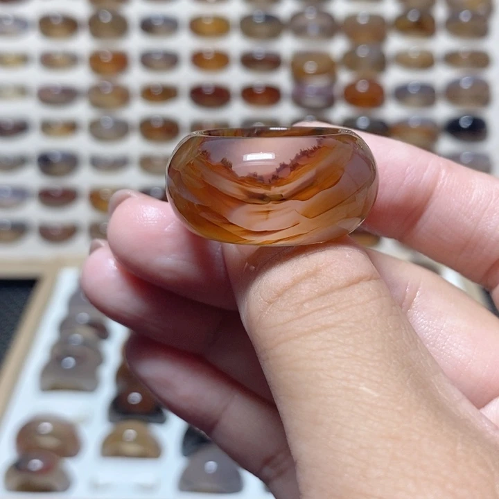 曹***猫未镶嵌戒指玛瑙/玉髓