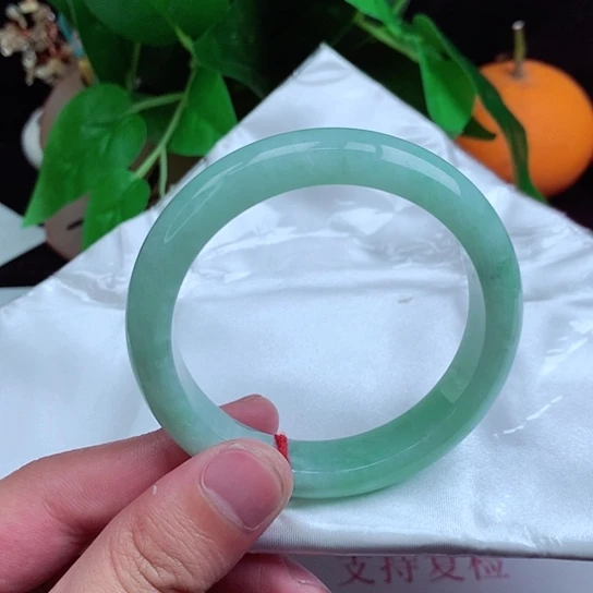 翡翠手镯未镶嵌正圈061