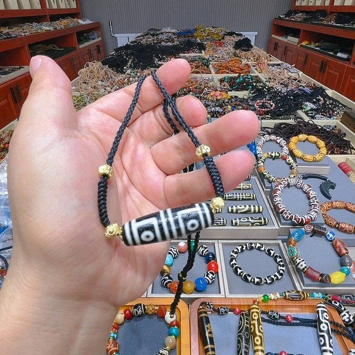 未镶嵌玛瑙/玉髓珠宝奇石