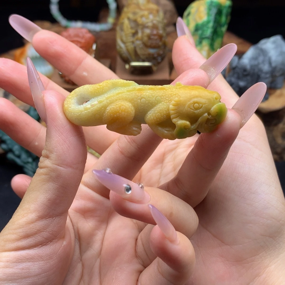 定制翡翠未镶嵌翡翠