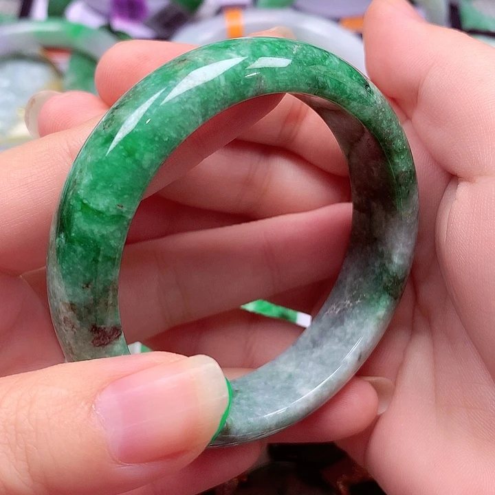 翡翠未镶嵌手镯翡翠手镯