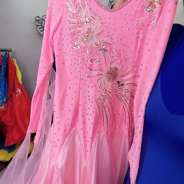 交谊舞的舞蹈动作和舞蹈