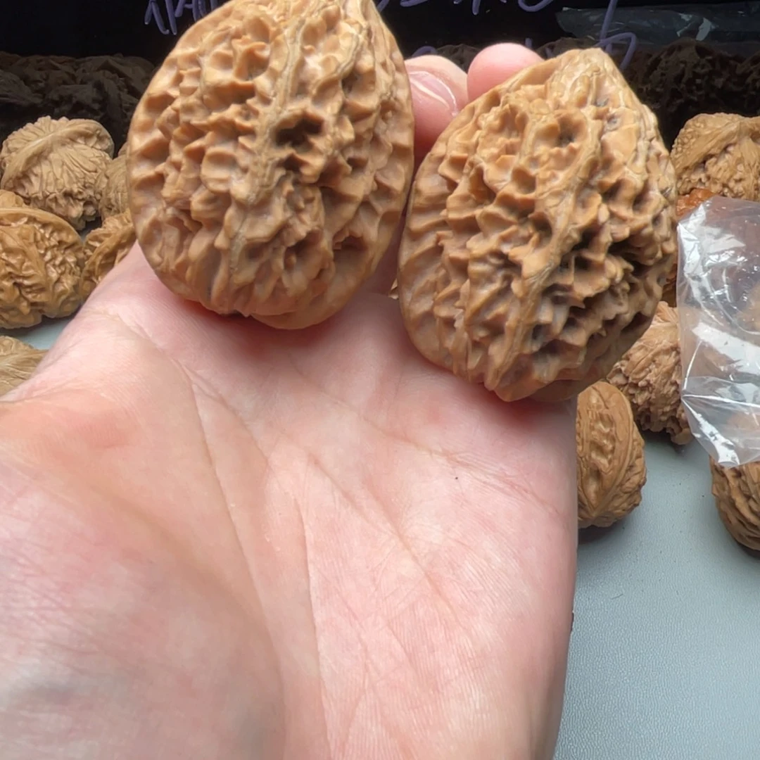 把件核桃42招财鼠