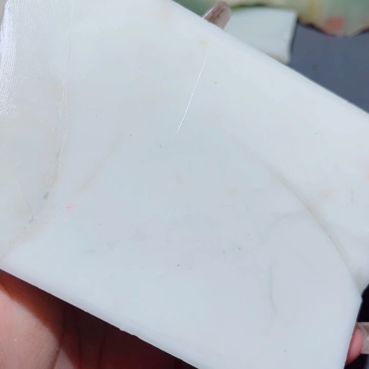 和田玉（糖玉）未镶嵌珠宝奇石