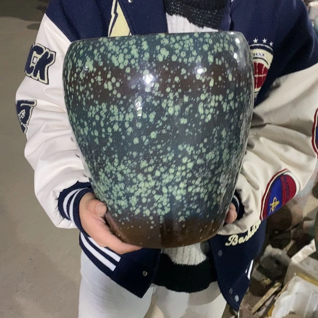 紫砂花盆瑕疵25/31fhj hg vv