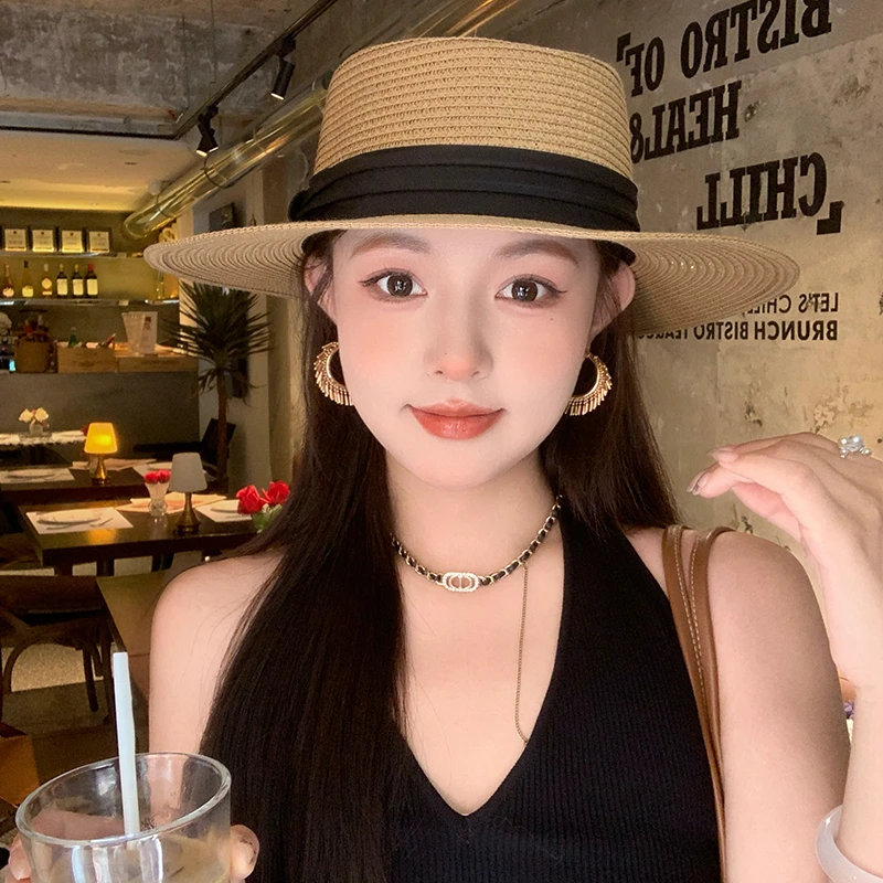 法式赫本风平顶草帽女夏季平檐防紫外线海边度假遮阳防晒太阳帽子
