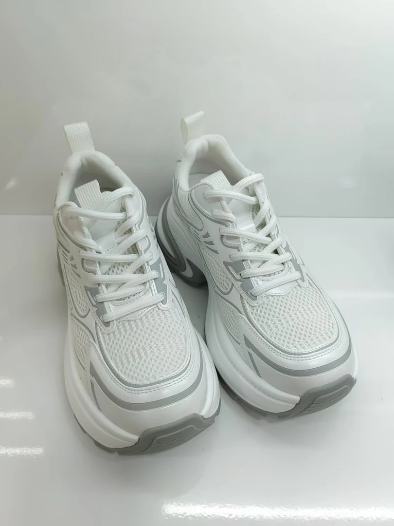 时尚休闲女鞋251-8