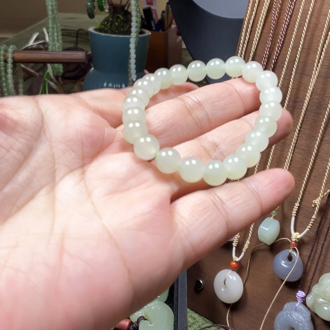 和田玉未镶嵌手串