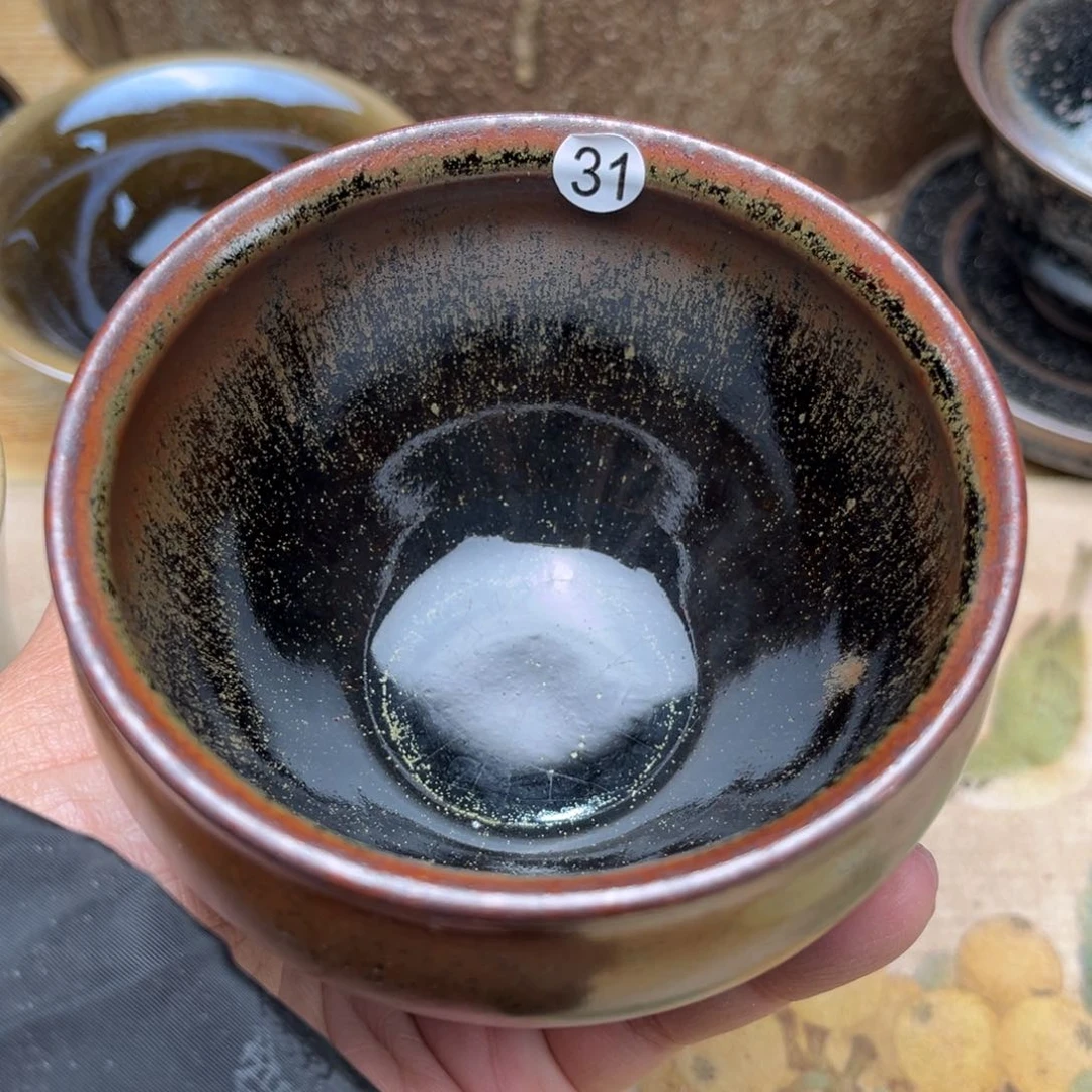 茶盏义兴龙窑坚持真柴烧