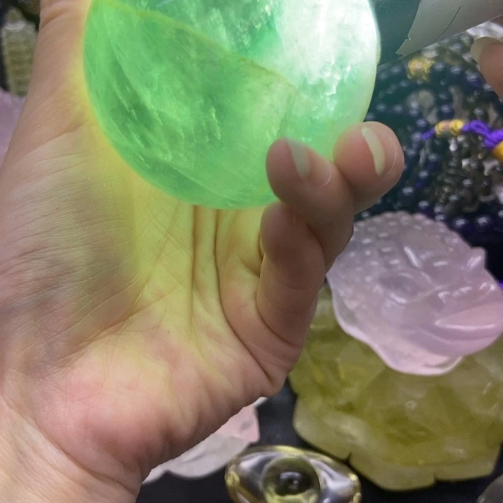 未镶嵌笔搁水晶摆件