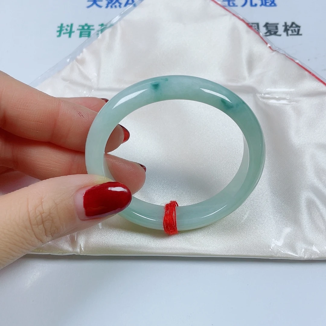 翡翠未镶嵌手镯贵妃52.6宽12.2厚7.8