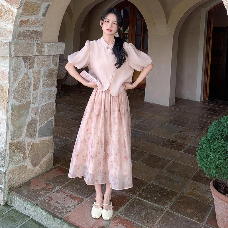 新中式粉色盘扣衬衫套装女2025夏季新款气质淑女碎花半身裙两件套