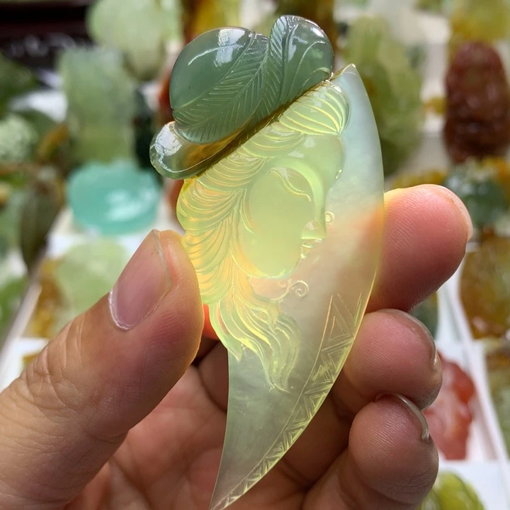 蛇纹石玉合金珠宝奇石
