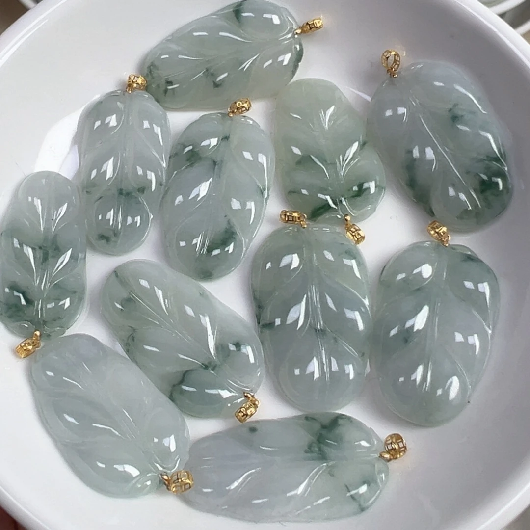 翡翠散珠翡翠18k金扣头叶子一个可挑