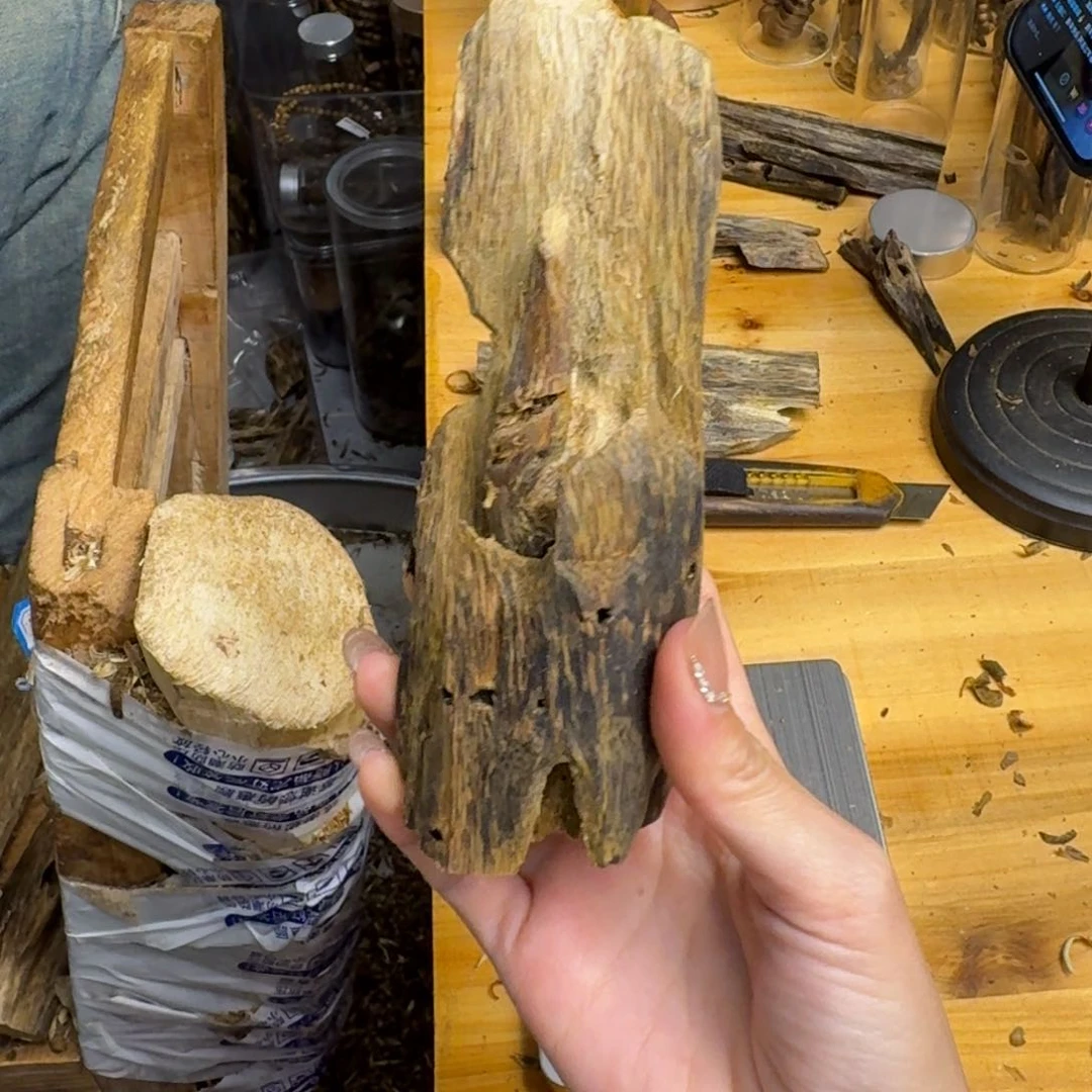 沉香手把件蓝宝石品种块料112克