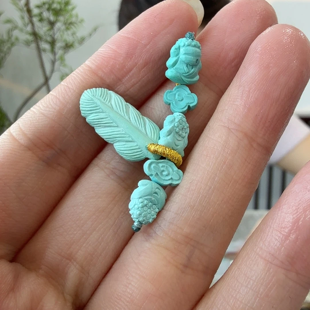 绿松石未镶嵌珠宝奇石