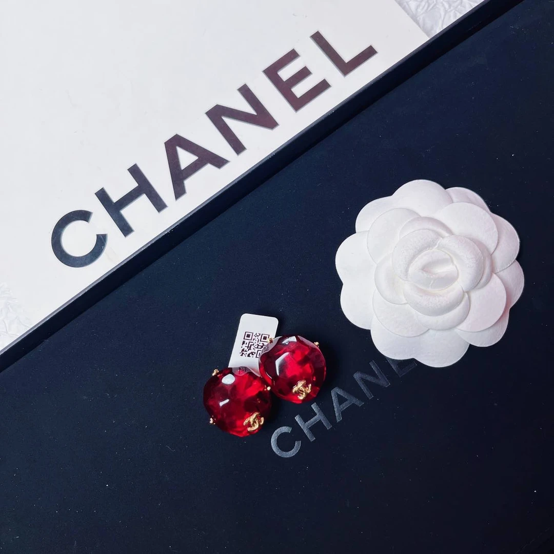 95新 Chanel/香奈儿 柚礼中古/香奈儿红色鱼骨双C耳夹HZ503054