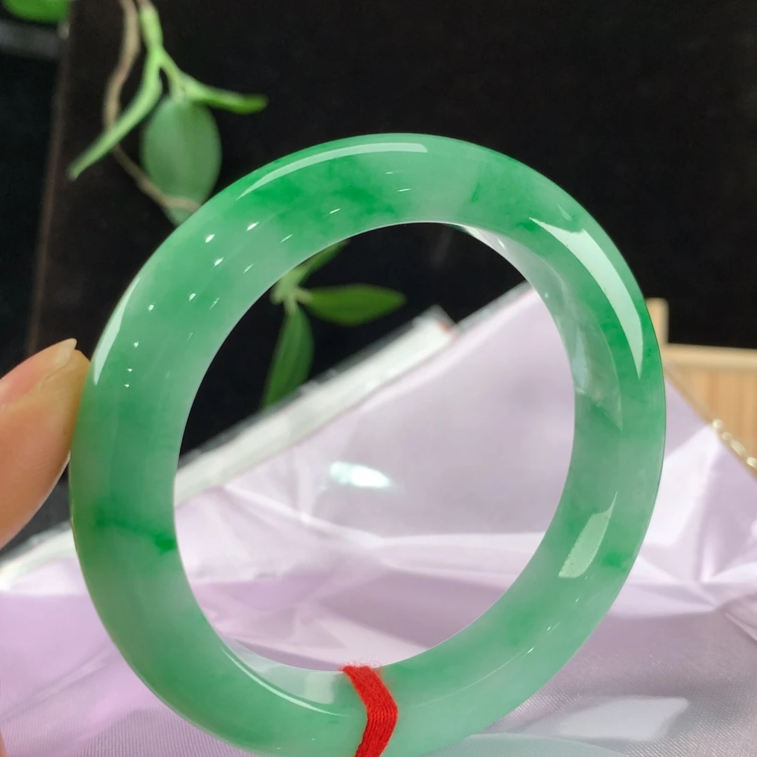 翡翠手镯未镶嵌111-0673