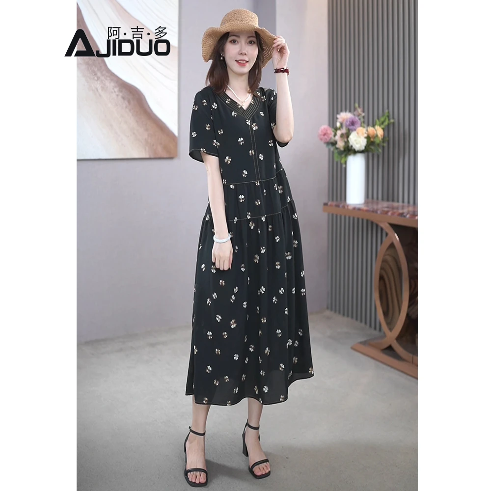 夏天单层薄款气质短袖连衣裙女2025新款大码宽松显瘦优雅妈妈装