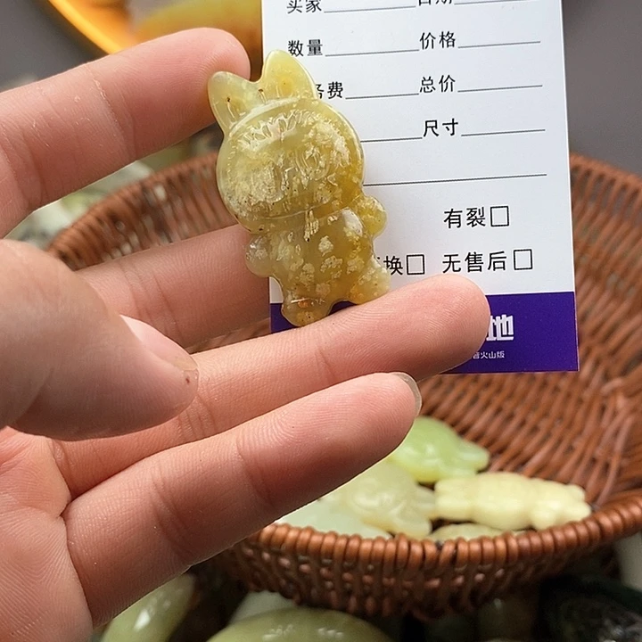 蛇纹石玉未镶嵌颈饰风****3