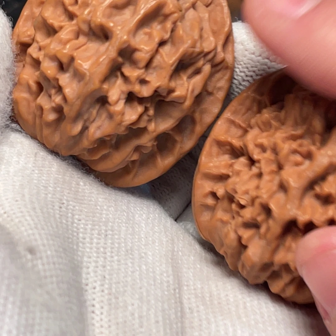 命***。桃核把件36秦岭灯笼野生小众