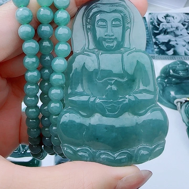 翡翠未镶嵌颈饰  多样性发货天然的A货翡翠