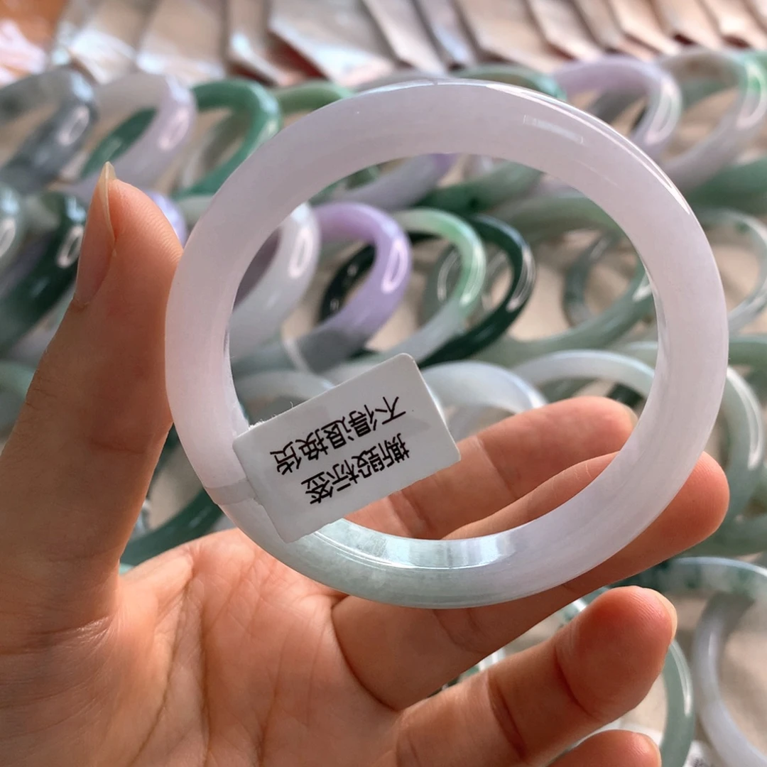 翡翠未镶嵌手镯白月光带色54