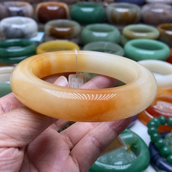 未镶嵌手镯石英质玉(****果