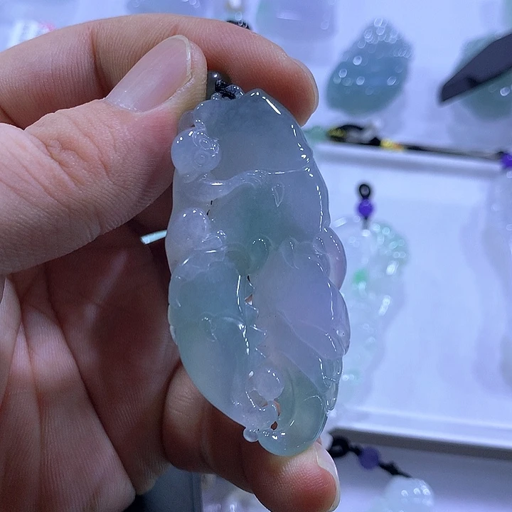 颈饰未镶嵌翡翠天然翡翠A货吊坠