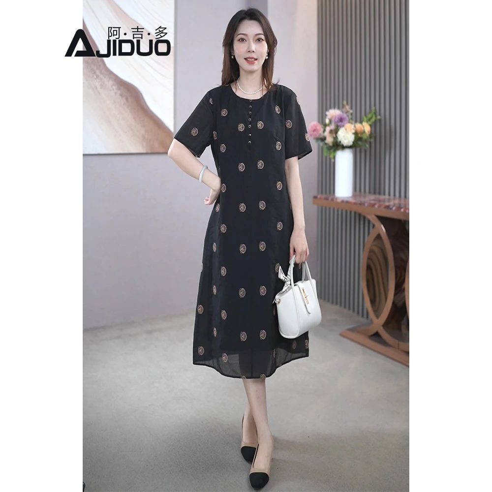 夏季新款刺绣短袖连衣裙女大码宽松显瘦阔太太端庄大方中长裙子