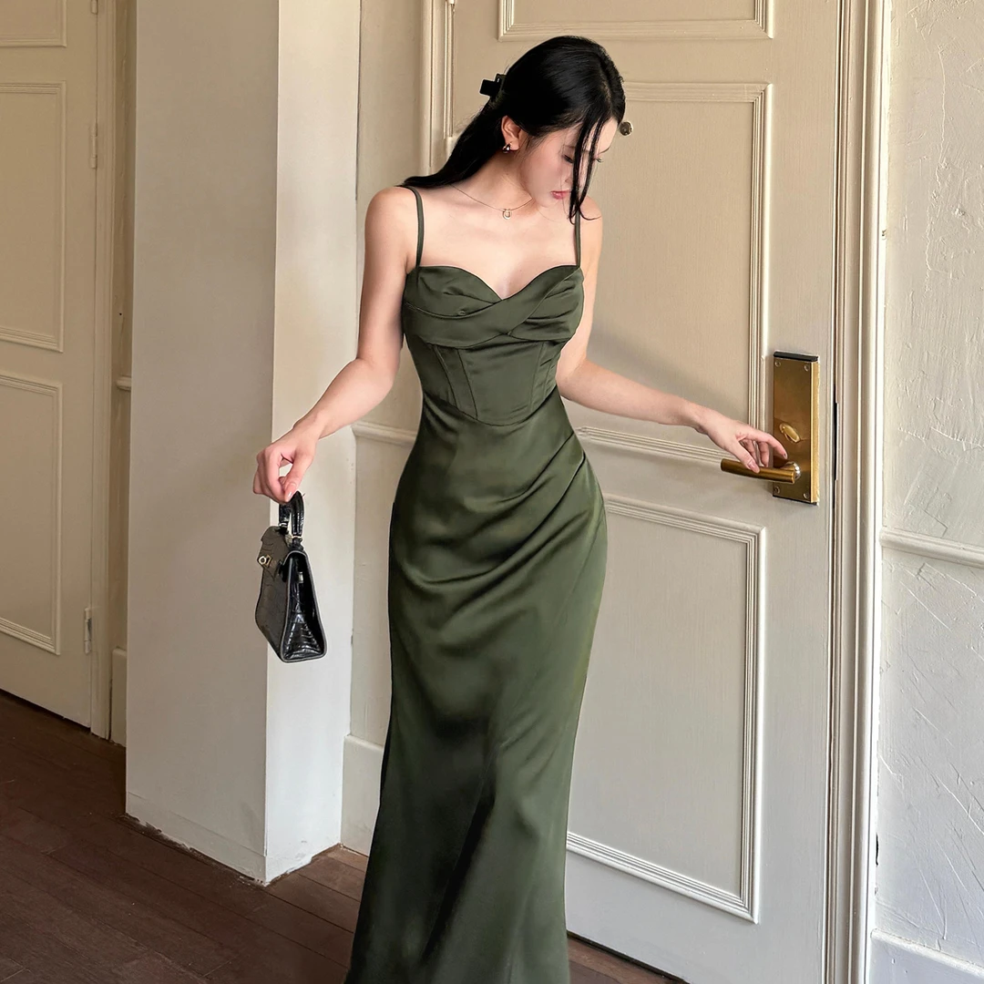 法式复古缎面吊带长裙夏季爆款新款鱼尾气质收腰修身包臀连衣裙