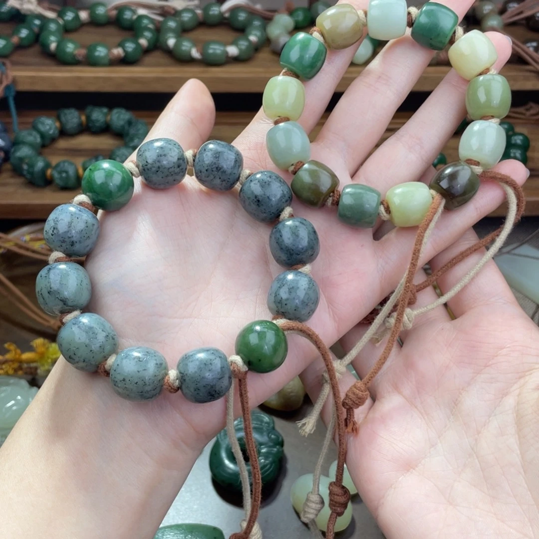 想***猫和田玉未镶嵌手链