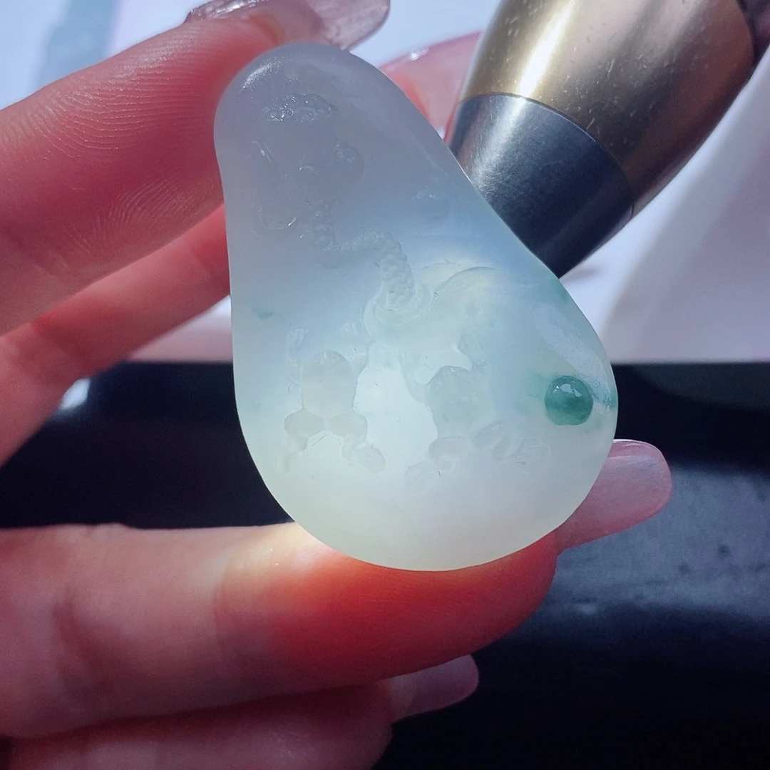 定制翡翠未镶嵌翡翠
