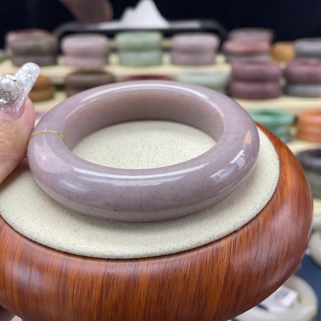 【闪购商品】石英质玉手镯未镶嵌藍*吾