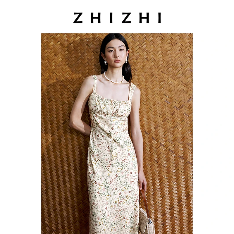 致知 河满子 碎花宽吊带连衣裙复古方领女2025夏款ZZ2EMWL1069