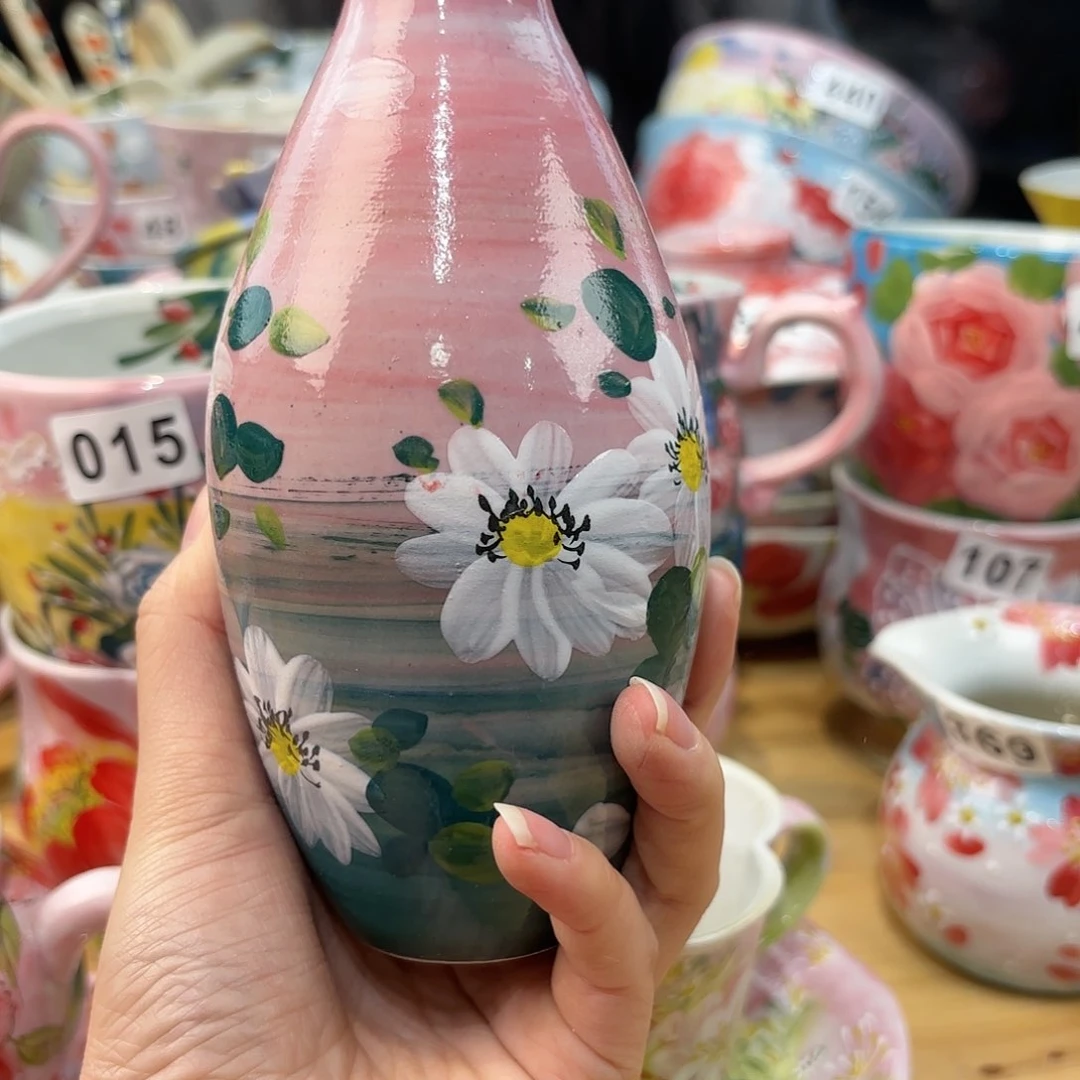 瓷片兔兔盖茨。兔兔好