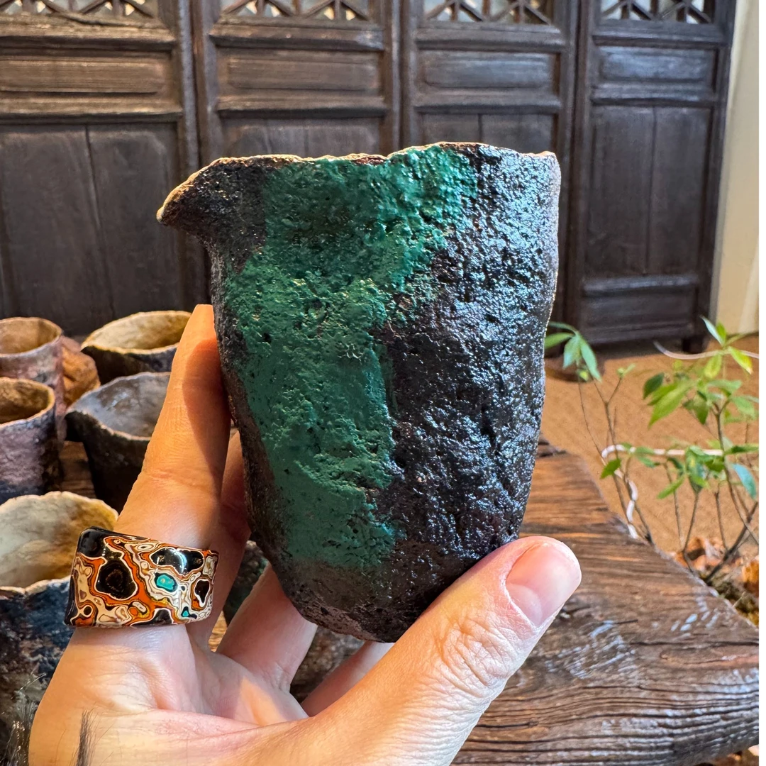 王伯杨老师老岩泥陶瓷锤纹手捏公道杯异形家用纯手工茶道公杯茶具