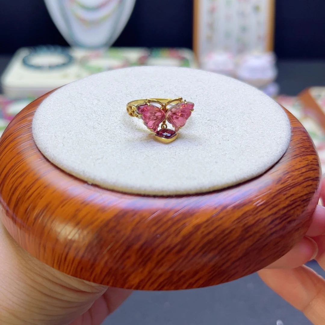 碧玺戒指未镶嵌?**?蝴蝶戒指