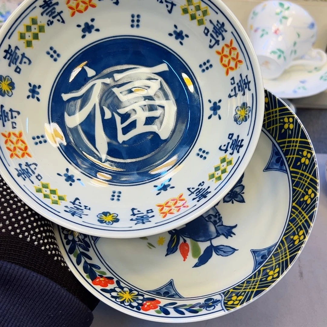 瓷器ci q ci q ci q e瓷