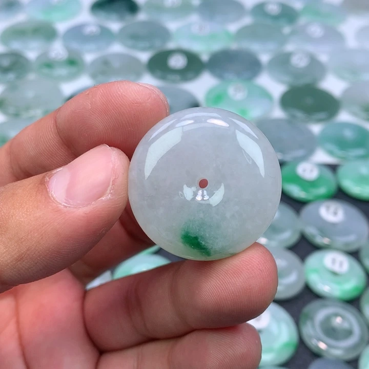 颈饰未镶嵌翡翠缅甸天然A货翡翠31.3-9.8