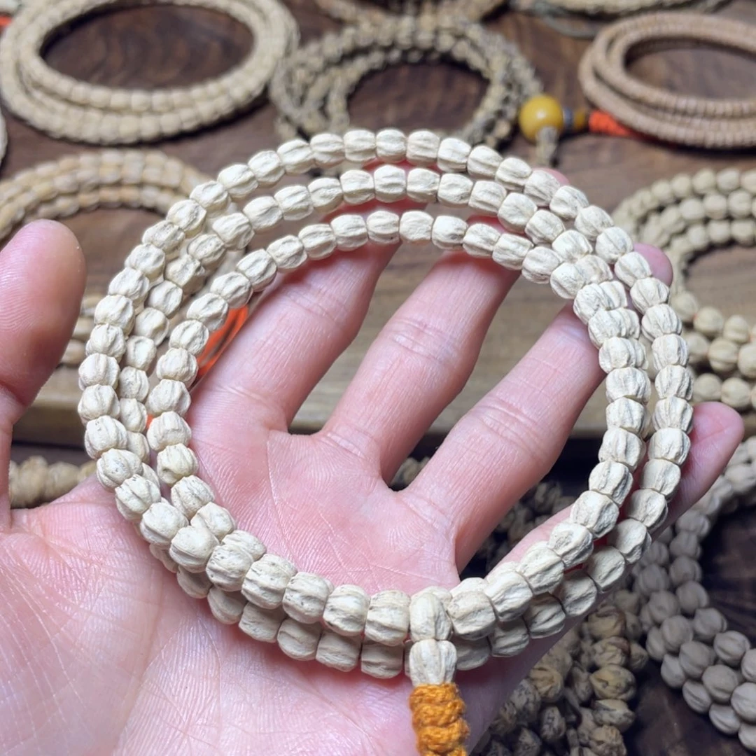 柏香籽/百香籽手串上*