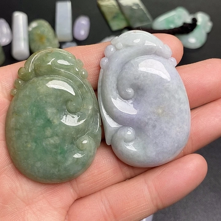 翡翠未镶嵌颈饰天然翡翠13